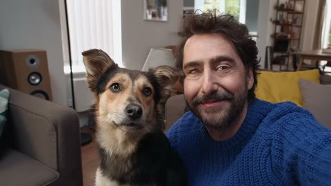 Beat 7: Home selfie