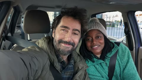 Beat 9: Car selfie