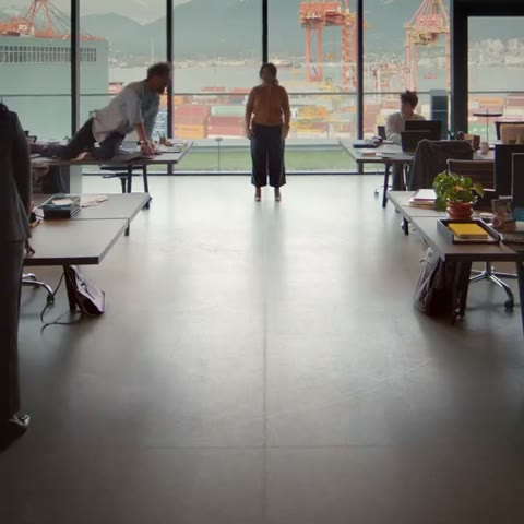 Beat 12: Wide office