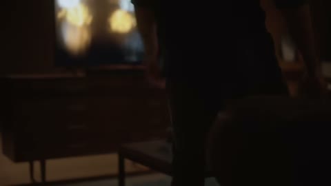 Beat 2: Hand on the room