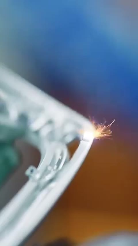 Beat 15: Sparks