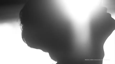 Beat 2: Face in light