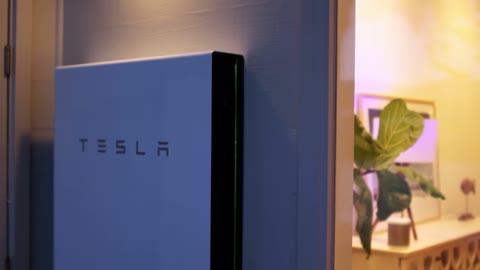 Beat 26: Blue Powerwall