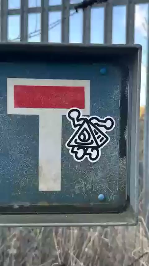 Beat 21: Sticker montage B