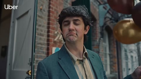 Beat 7: Man grimace