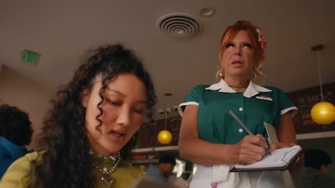 Beat 3: Waitress waits