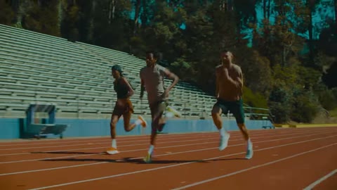 Beat 3: Shoe close-up