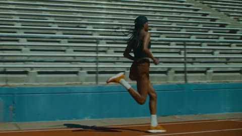 Beat 5: Side-on sprint