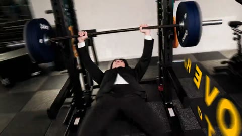 Beat 8: Bench press