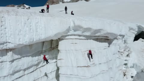 Beat 5: Glacier ice wall