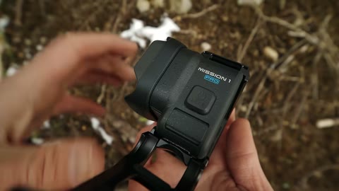Beat 4: Hands and camera