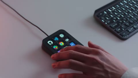 Beat 2: Keypad in hand