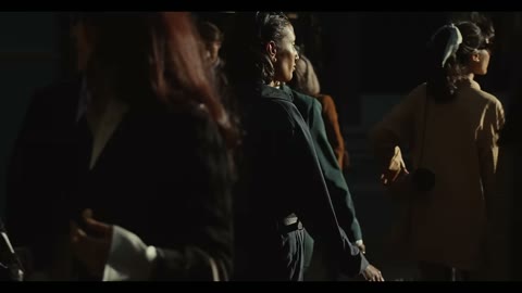 Beat 2: Man in the crowd