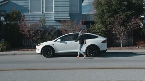Beat 8: White car at home