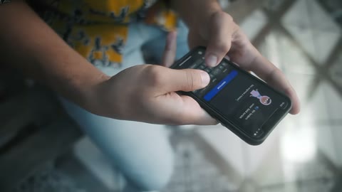 Beat 6: Phone close-up