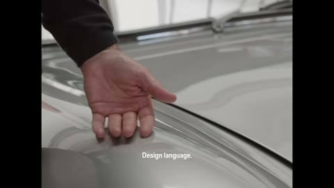 Beat 13: Hand on bonnet