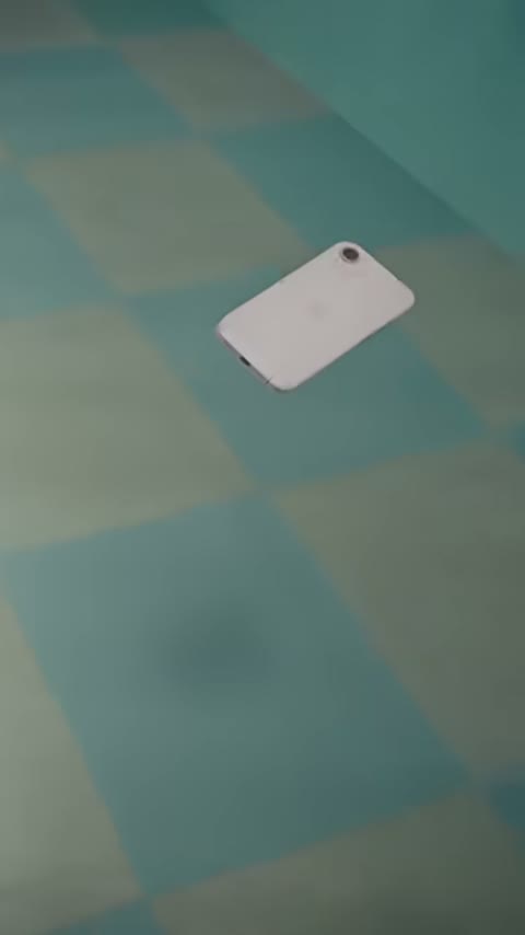 Beat 5: Floor bounce
