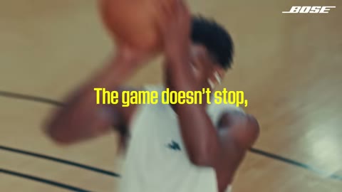 Beat 13: Earbud close
