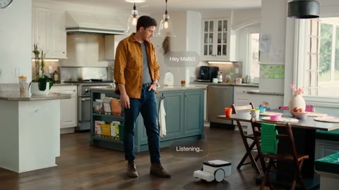 Beat 8: Presenter in kitchen