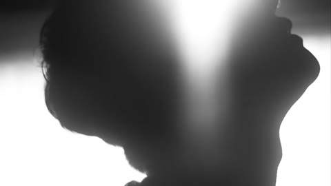 Beat 3: Silhouette
