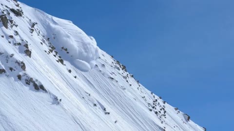 Beat 17: Avalanche slope