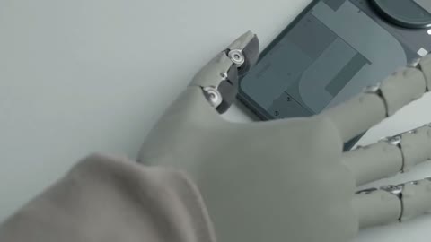 Beat 7: Phone powered