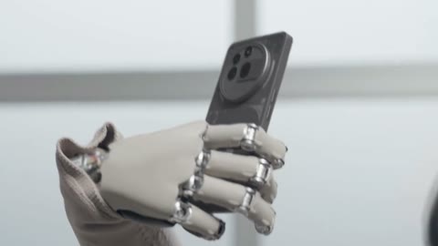 Beat 11: Two phones pose