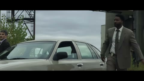 Beat 4: Walks away from car