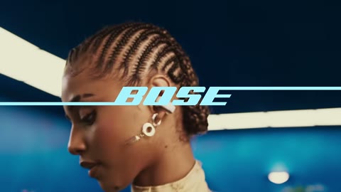 Beat 1: Logo bar on face