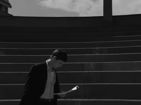 Beat 6: Amphitheatre