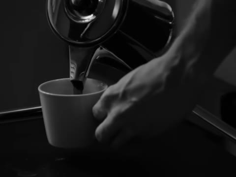 Beat 15: Pouring