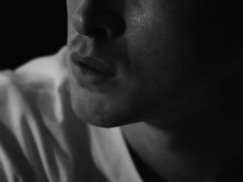 Beat 16: Blur and mouth
