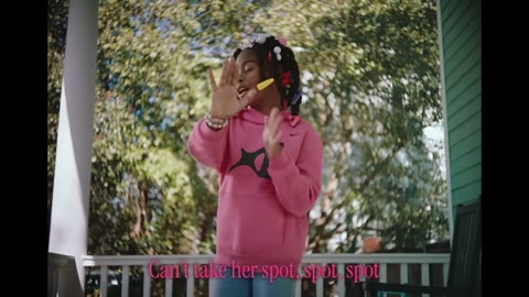 Beat 5: Girl performs
