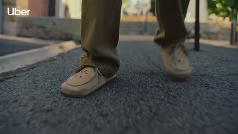 Beat 7: Low shoes shot