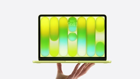 Beat 4: Lid opens