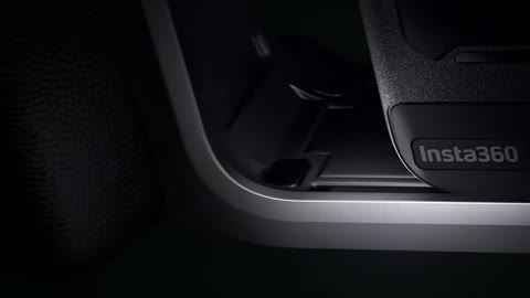 Beat 3: Hinged door