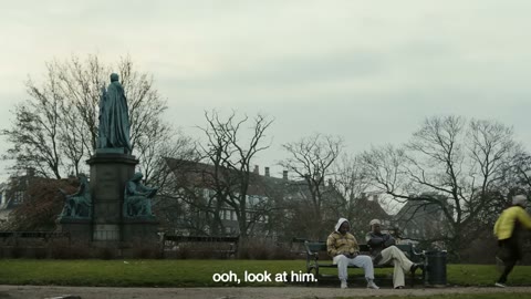 Beat 1: Bench wide