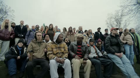 Beat 7: Stepped crowd