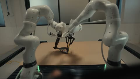 Beat 15: Robot arms