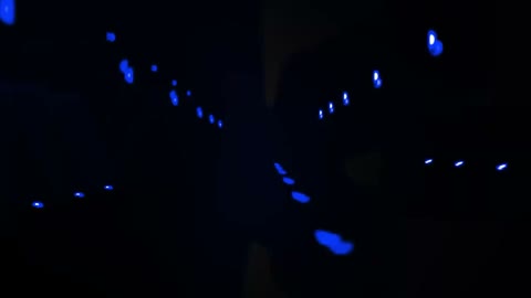 Beat 1: Light streaks