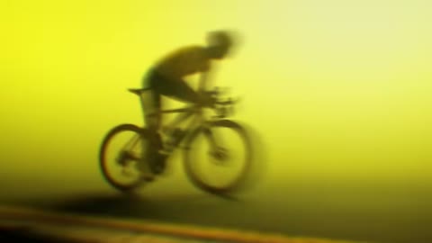 Beat 5: Rider closer