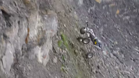 Beat 3: Cliff descent
