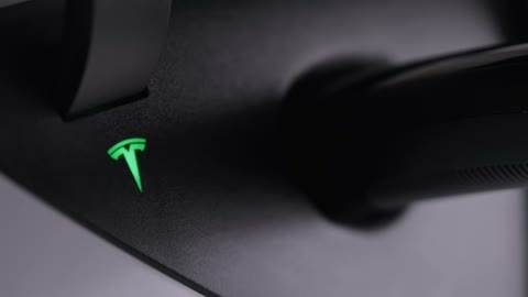 Beat 8: Green logo