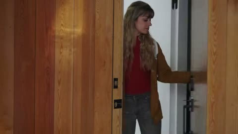 Beat 9: Door opens