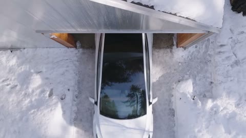 Beat 16: Garage in daylight