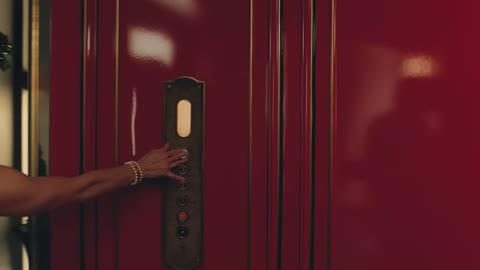 Beat 1: Lift button