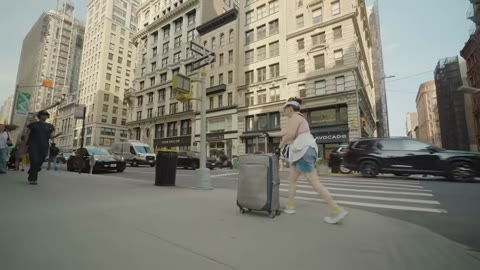 Beat 7: Suitcase camera