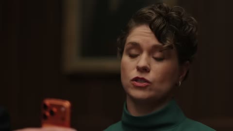 Beat 15: Green woman speaks