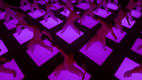 Beat 8: Red floor dance