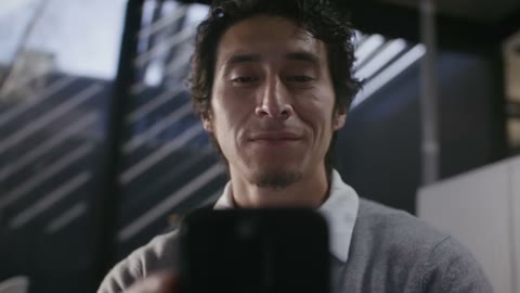 Beat 18: Musician and fan